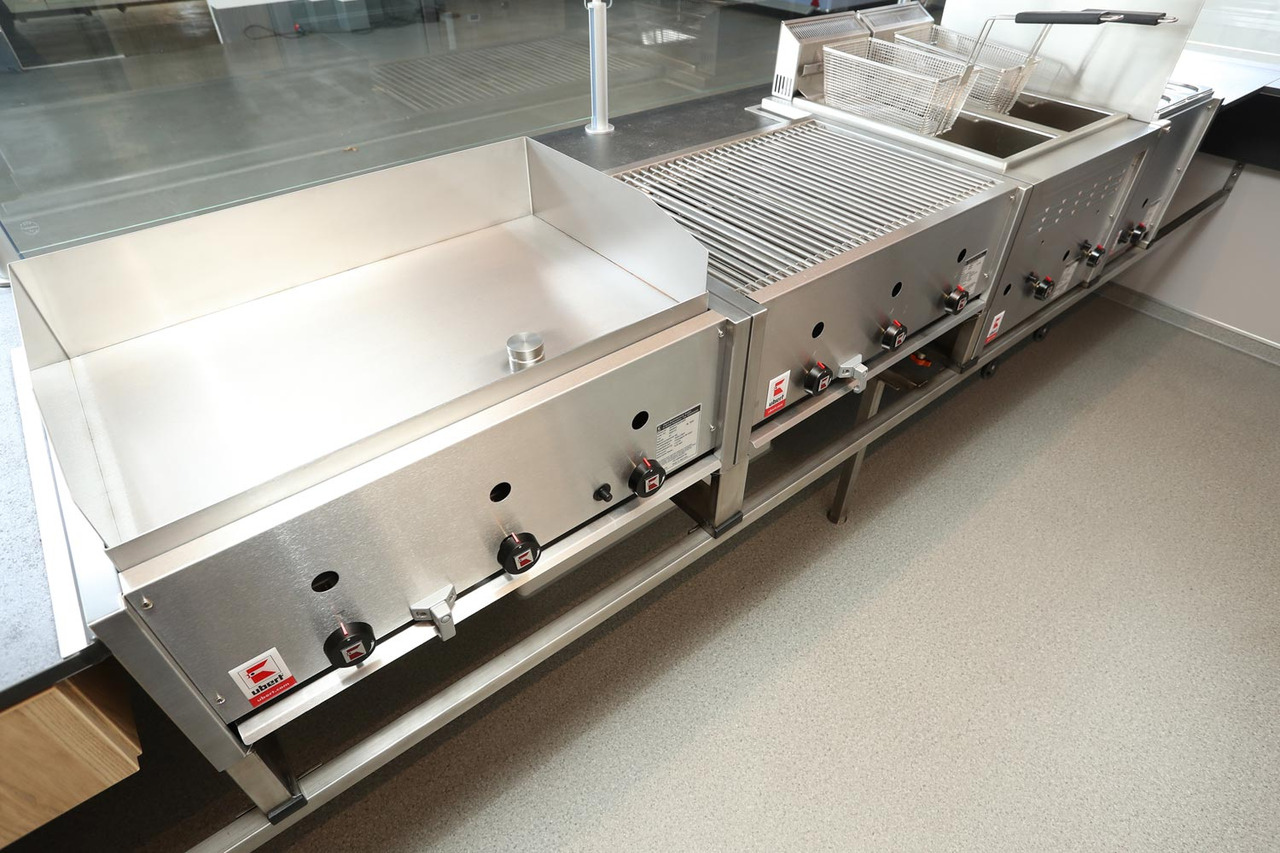 Verkaufsanhänger BORCO HÖHNS - Торговый прицеп: фото 5 Verkaufsanhänger BORCO HÖHNS - Торговый прицеп: фото 5