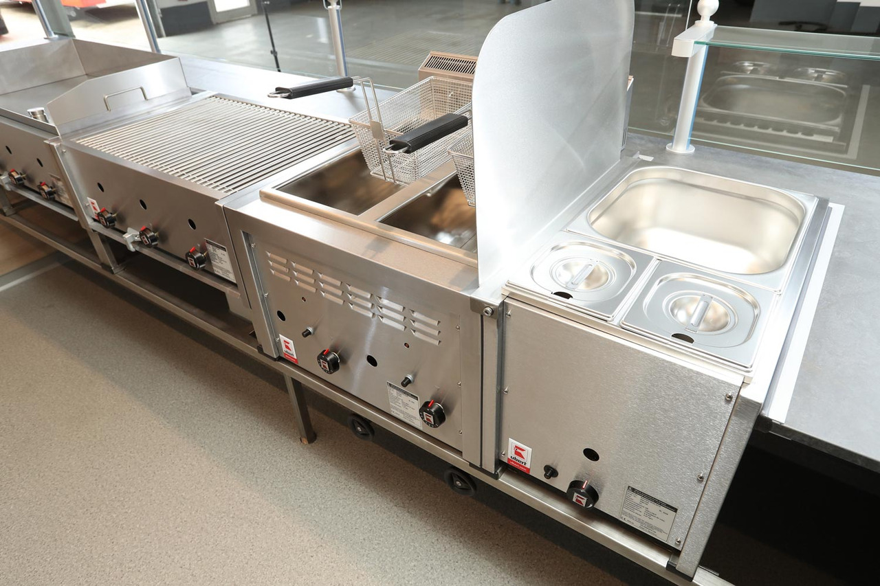 Verkaufsanhänger BORCO HÖHNS - Торговый прицеп: фото 4 Verkaufsanhänger BORCO HÖHNS - Торговый прицеп: фото 4