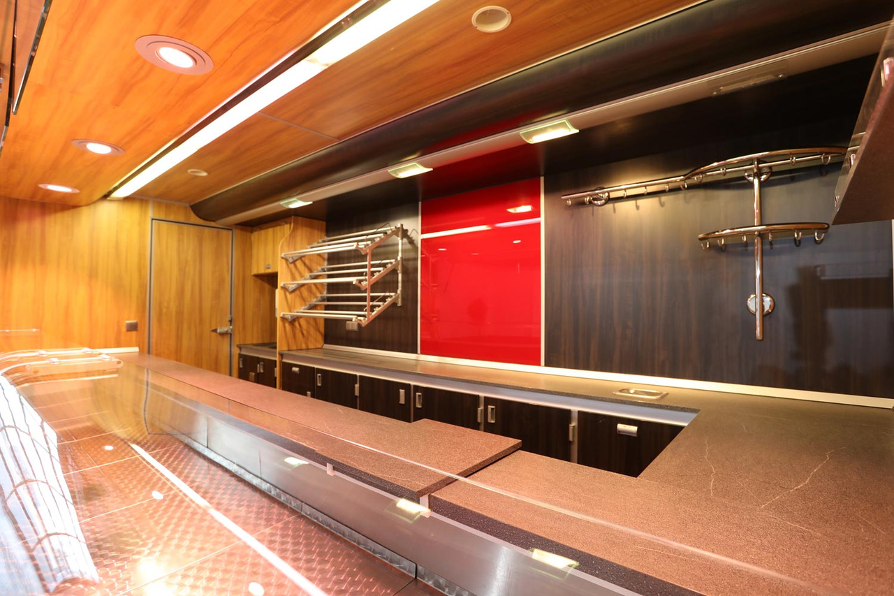 Wochenmarktmobil BORCO HÖHNS в лизинг Wochenmarktmobil BORCO HÖHNS: фото 6