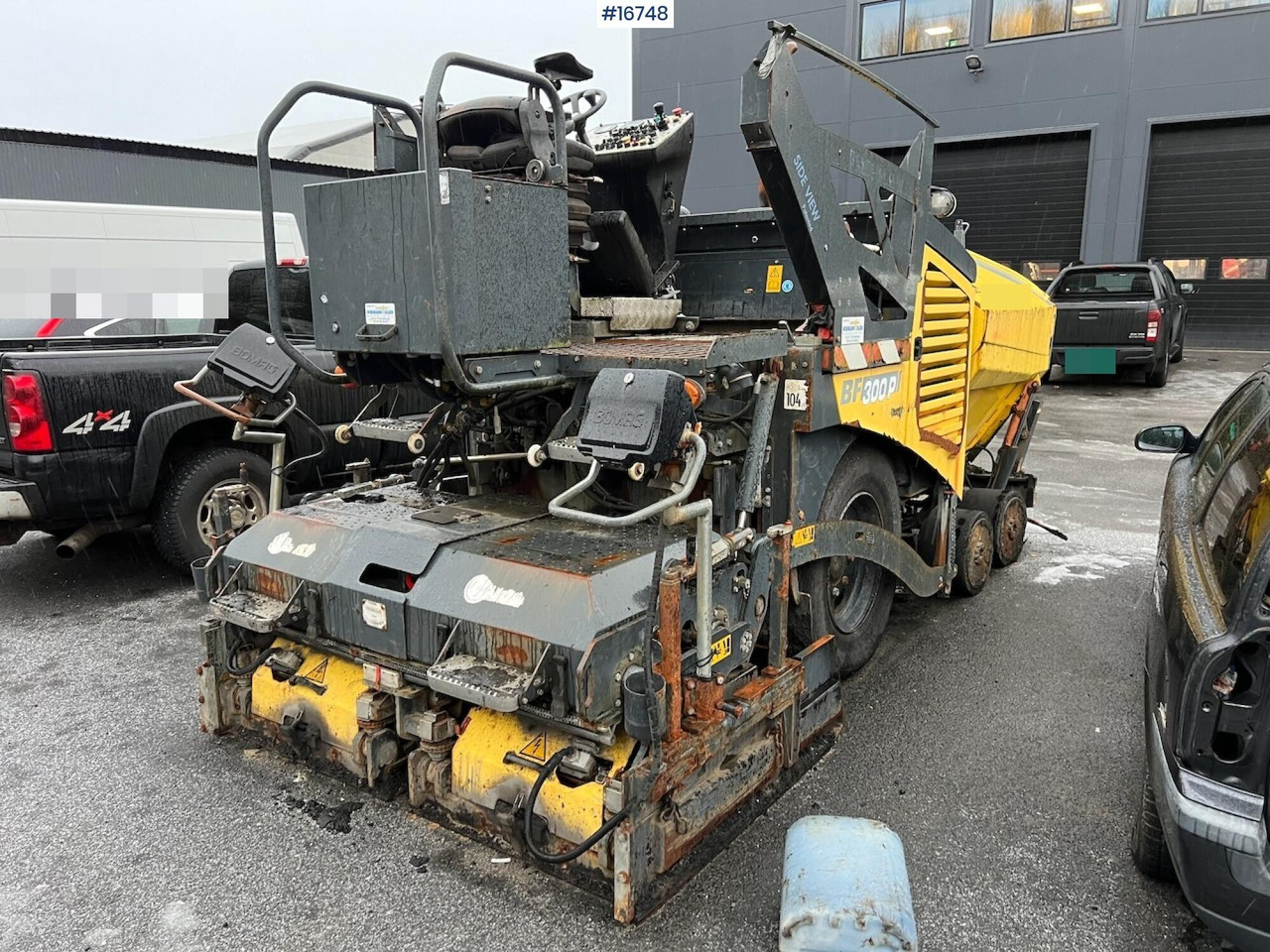 Асфальтоукладочная техника Bomag BF 300P: фото 8