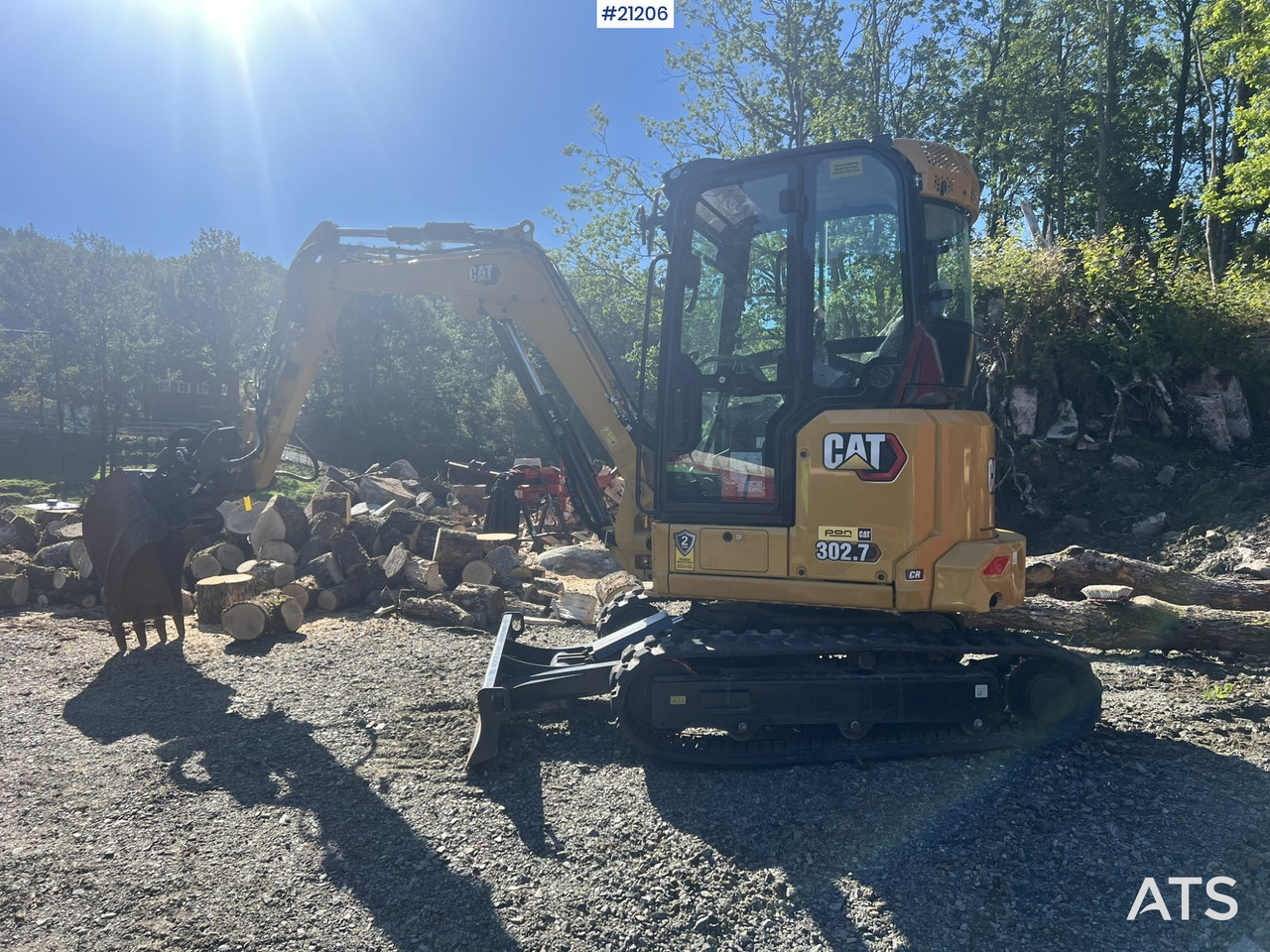 Caterpillar 302.7 CR gravemaskin m/ rototilt, pusseskuff,graveskuffe,klype og grøfteskuffe - Мини-экскаватор: фото 4 Caterpillar 302.7 CR gravemaskin m/ rototilt, pusseskuff,graveskuffe,klype og grøfteskuffe - Мини-экскаватор: фото 4