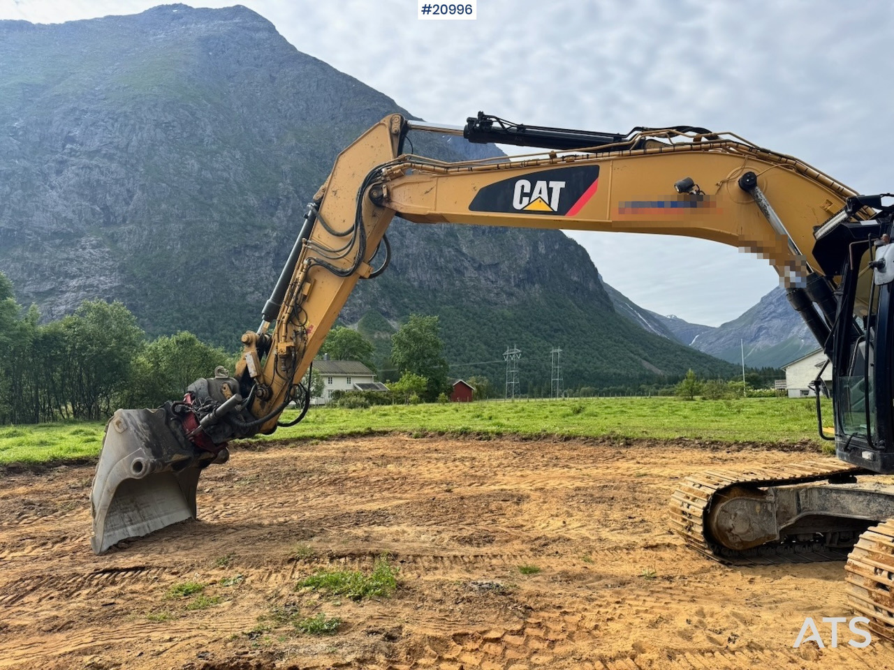 Гусеничный экскаватор Caterpillar 320EL: фото 24