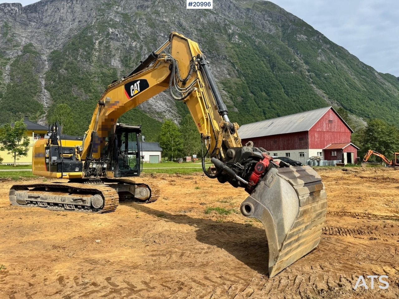 Гусеничный экскаватор Caterpillar 320EL: фото 9