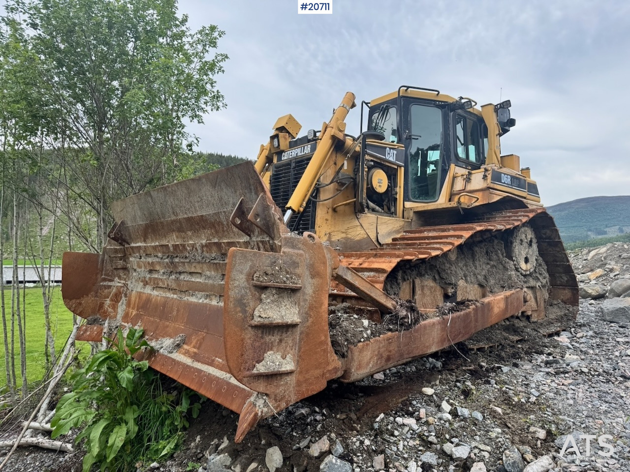Caterpillar D6R LGP - Бульдозер: фото 1 Caterpillar D6R LGP - Бульдозер: фото 1