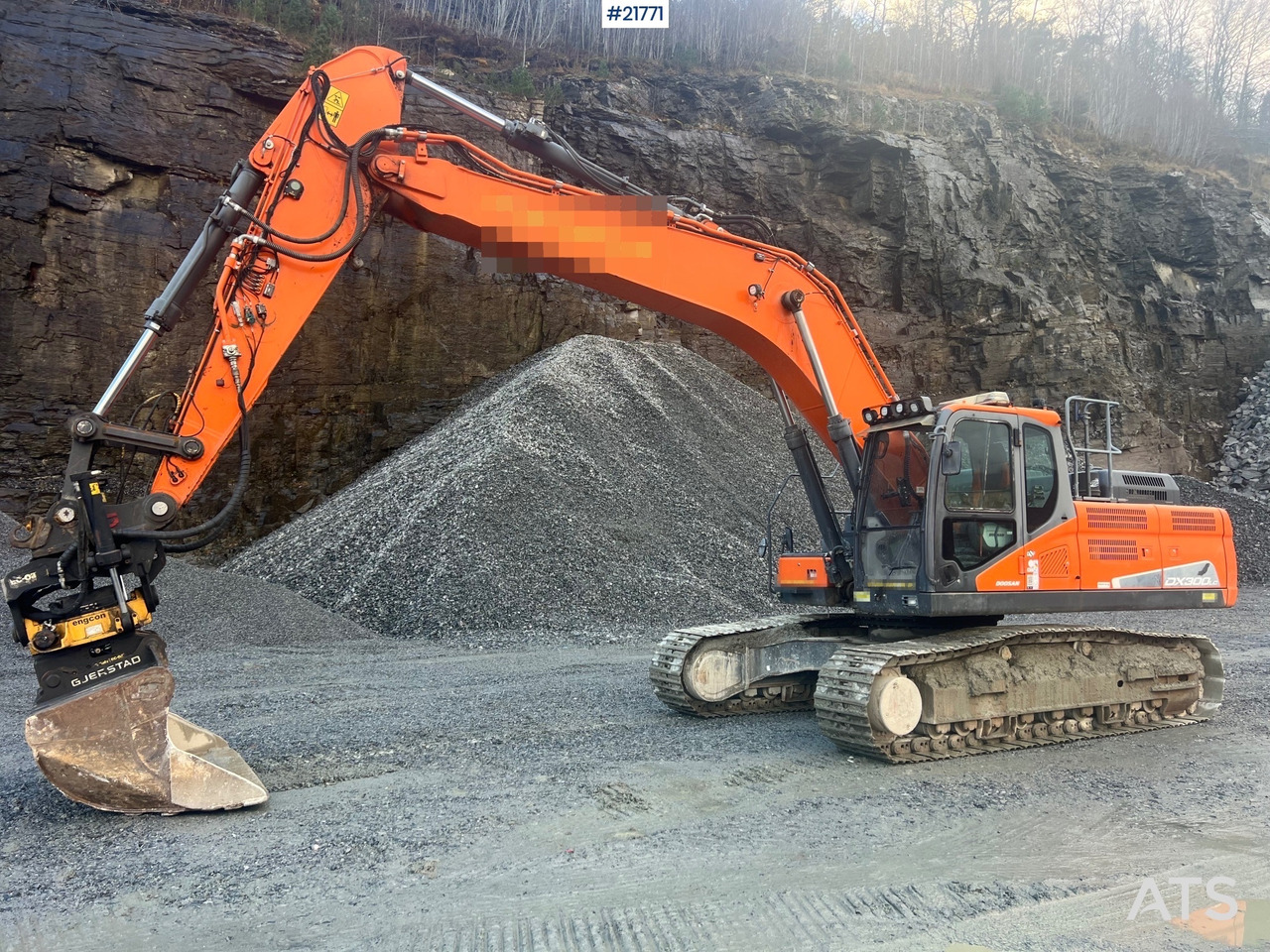 Doosan Dx300lc-5 Gravemaskin m/ rototilt og pusseskuffe - Экскаватор: фото 1 Doosan Dx300lc-5 Gravemaskin m/ rototilt og pusseskuffe - Экскаватор: фото 1