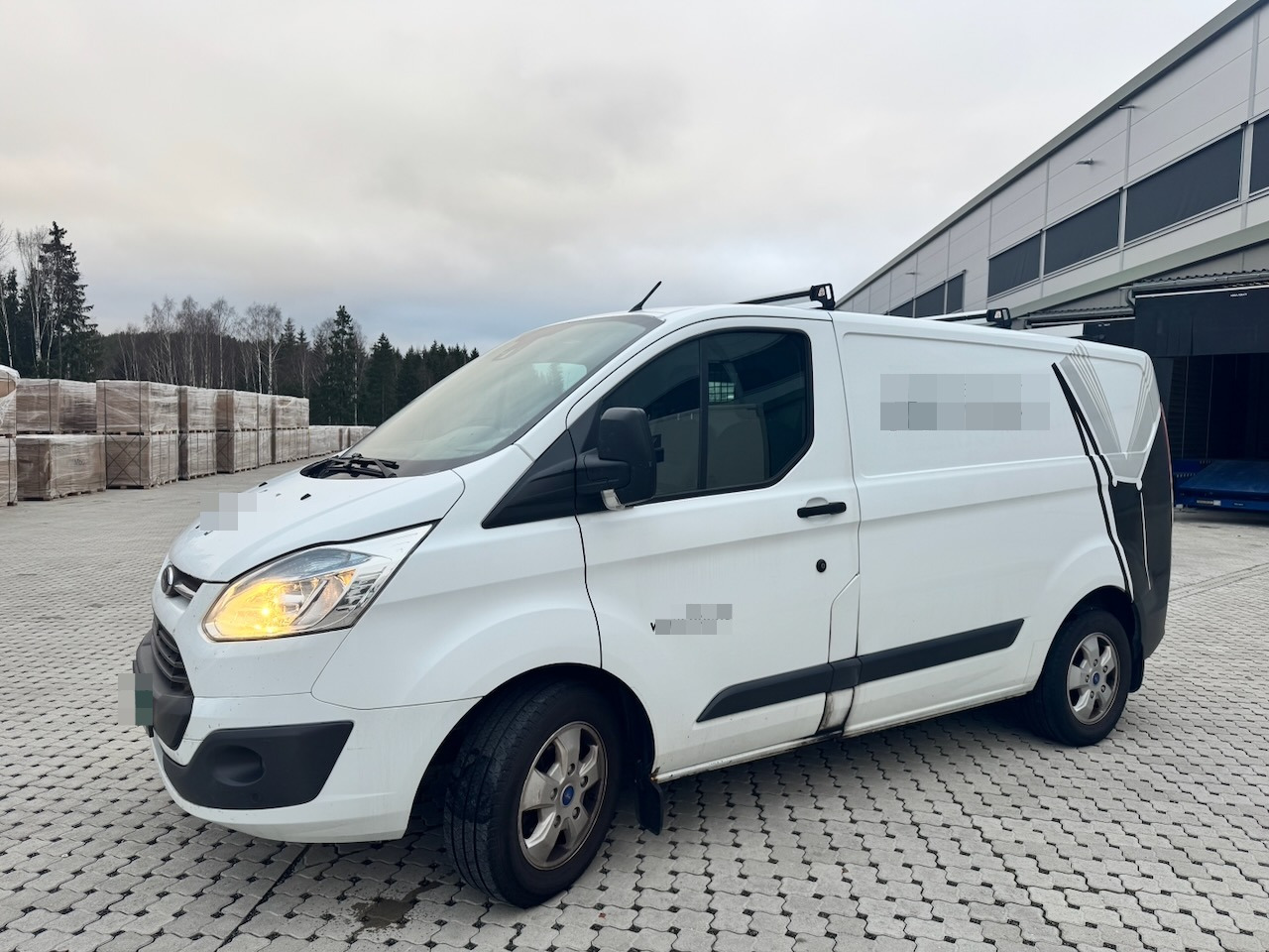 Ford TRANSIT - Цельнометаллический фургон: фото 2 Ford TRANSIT - Цельнометаллический фургон: фото 2