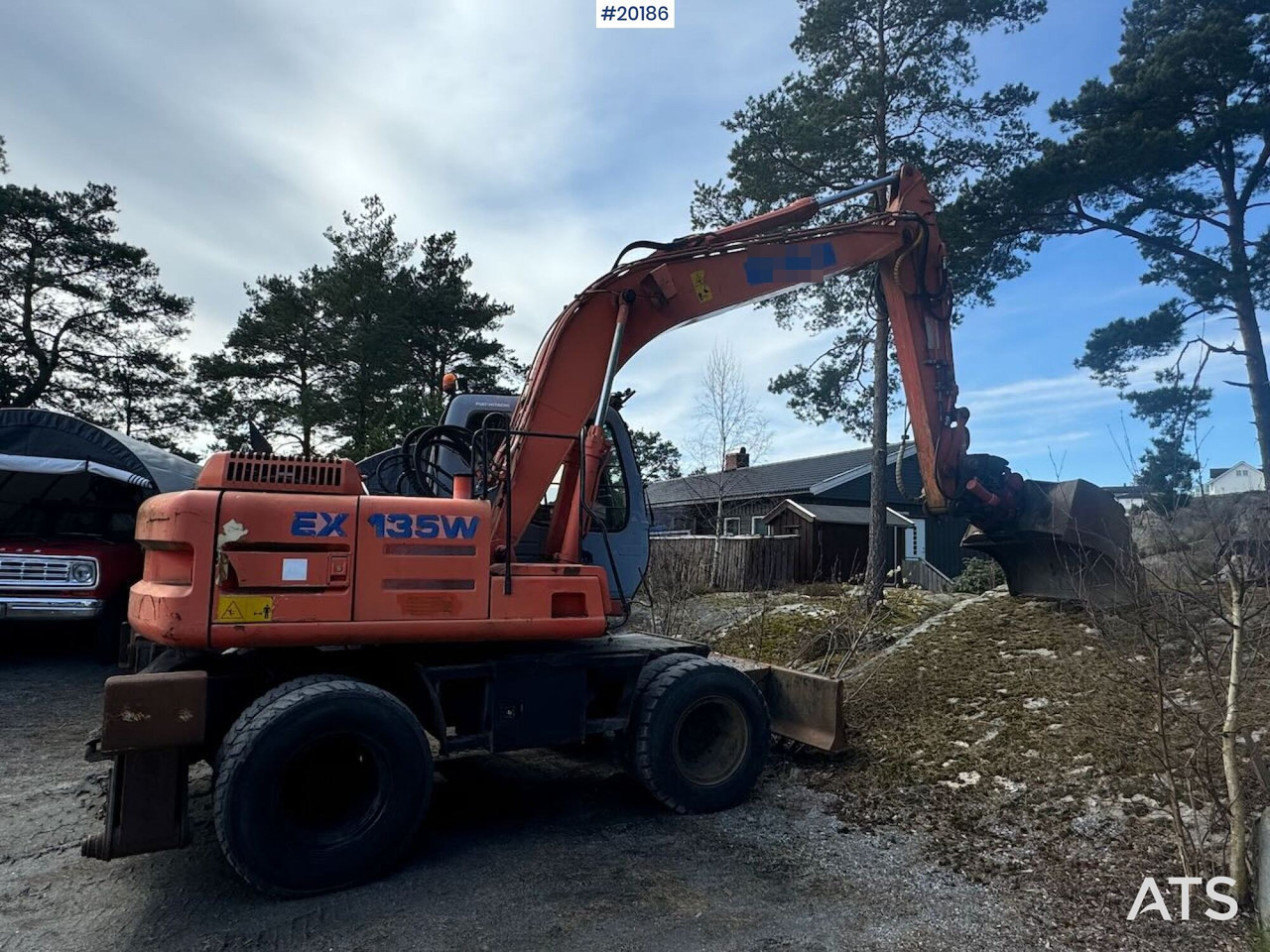 Hitachi EX135W - Экскаватор: фото 2 Hitachi EX135W - Экскаватор: фото 2
