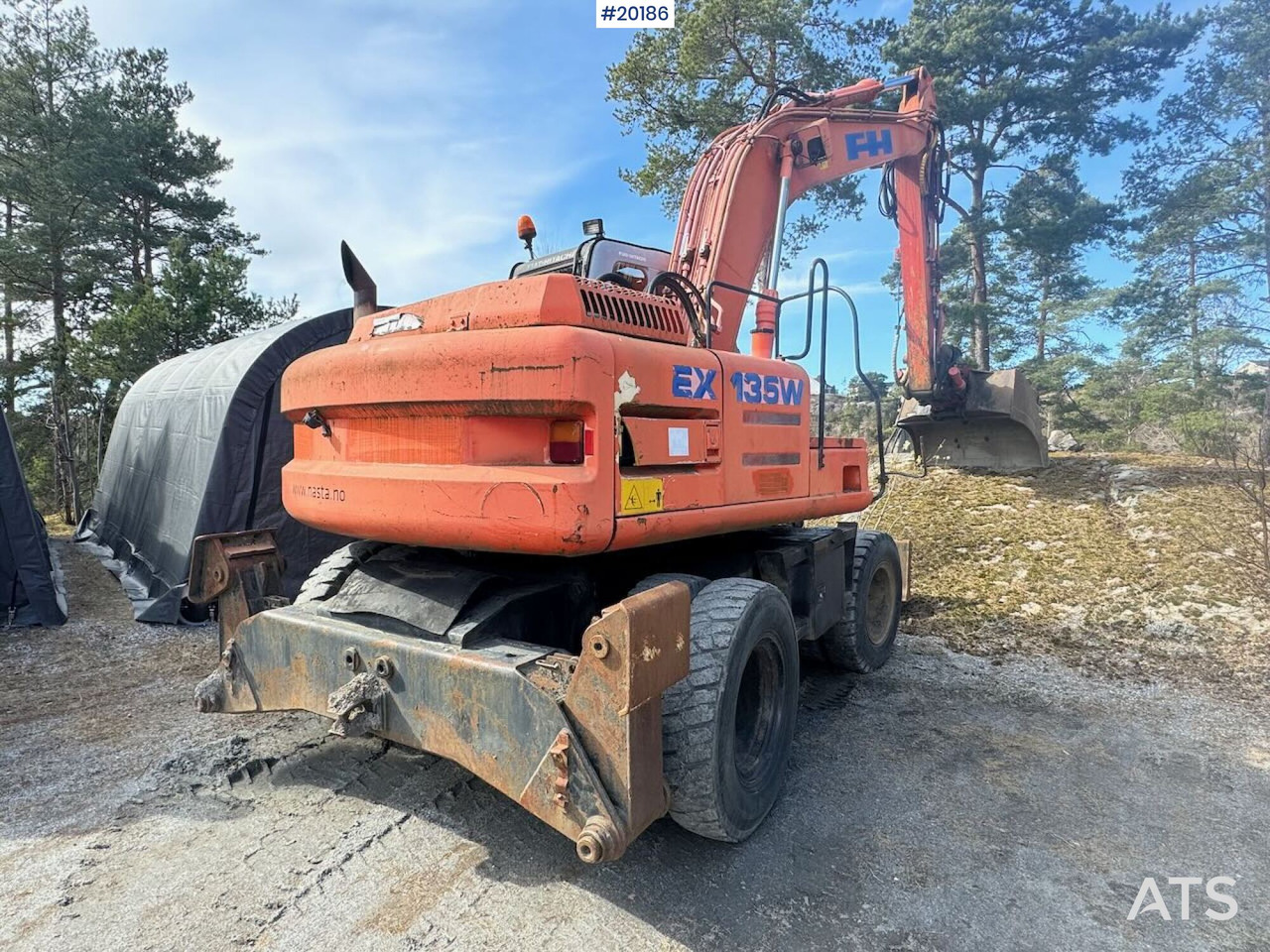 Hitachi EX135W - Экскаватор: фото 4 Hitachi EX135W - Экскаватор: фото 4