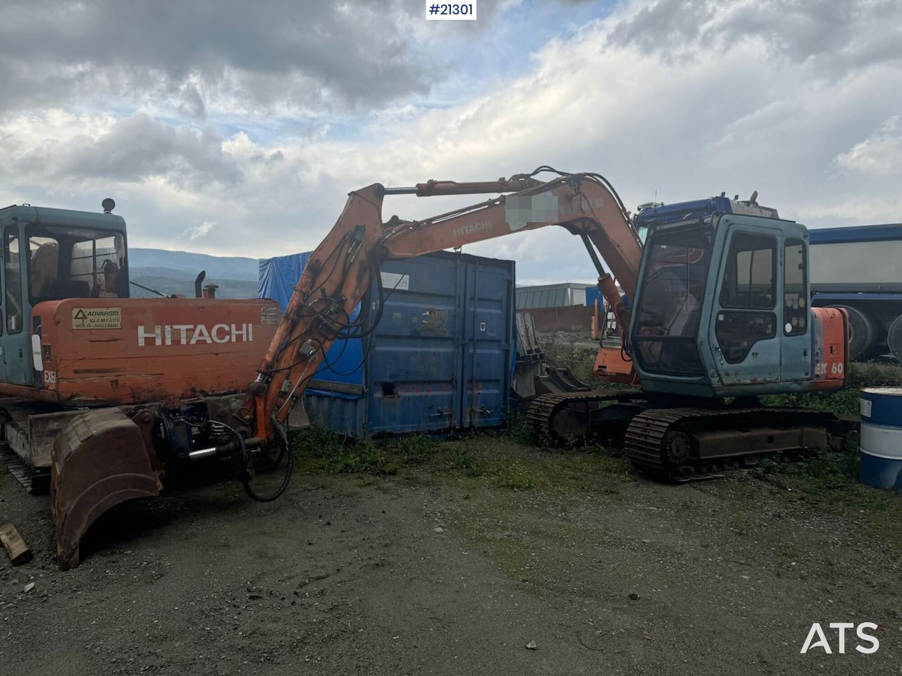 Hitachi EX60 - Гусеничный экскаватор: фото 1 Hitachi EX60 - Гусеничный экскаватор: фото 1