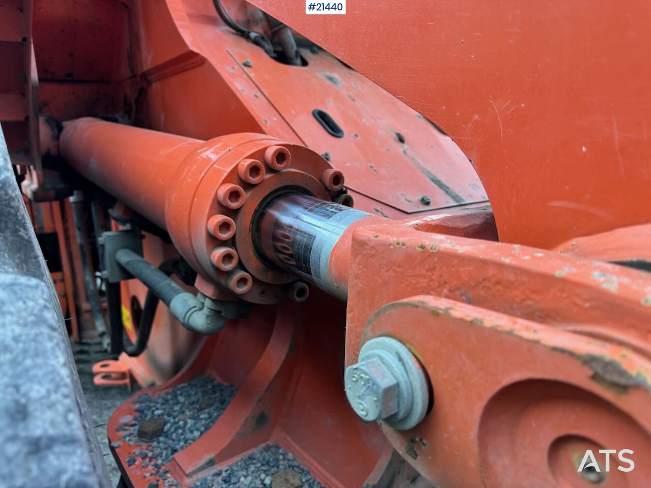 Hitachi ZW310 в лизинг Hitachi ZW310: фото 22