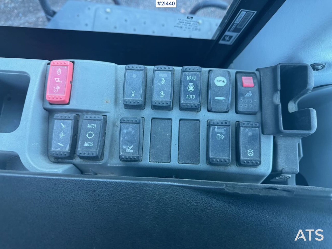 Hitachi ZW310 в лизинг Hitachi ZW310: фото 32