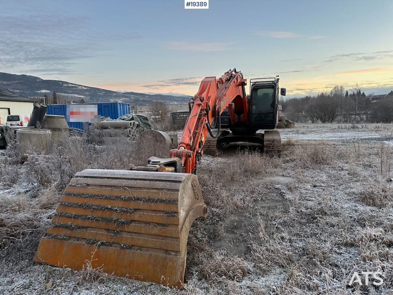 Hitachi ZX210LC-6 - Экскаватор: фото 3 Hitachi ZX210LC-6 - Экскаватор: фото 3