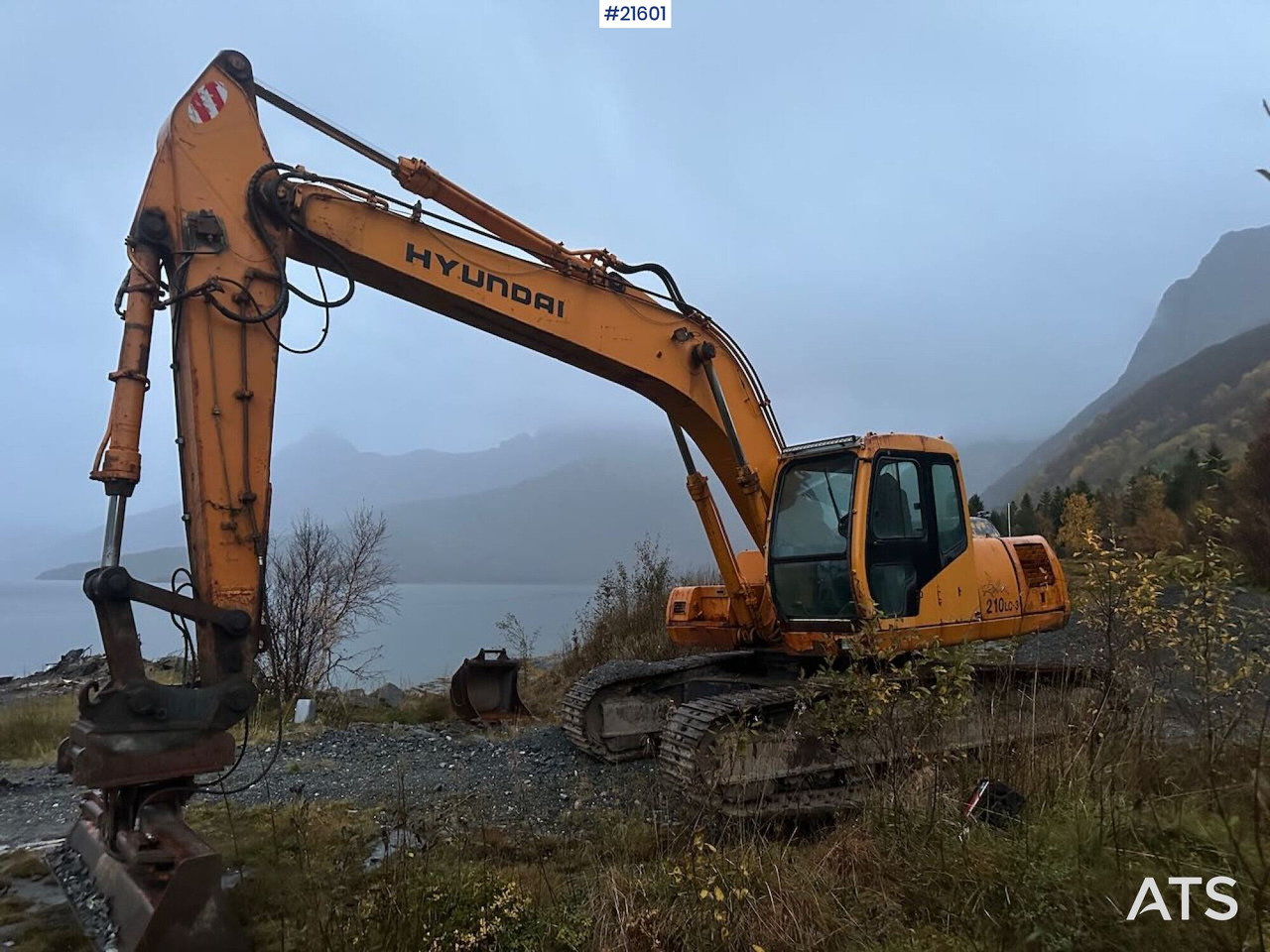 Гусеничный экскаватор Hyundai 210LC- 3H gravemaskin m/ 5 skuffer. Byttet belter for 100 timer siden: фото 7