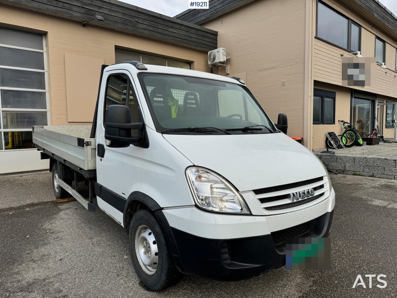 Грузовик бортовой/ Платформа Iveco 35S14: фото 8