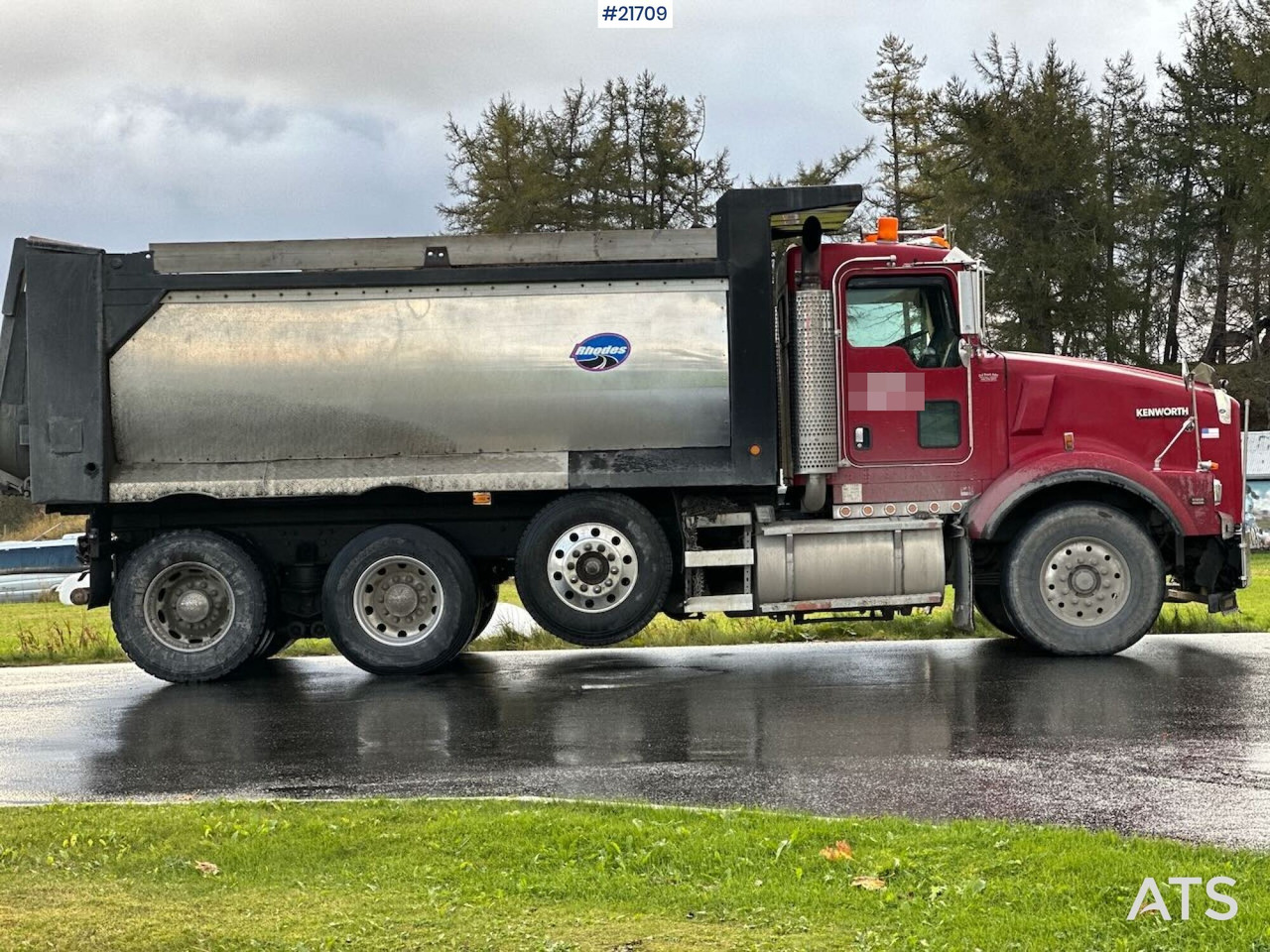 Kenworth 2005 KENWORTH T800 tippbil 8x4 m/ Rhodes påbygg, kompressor, vibrator i kassen. Høy lasteevne! SE VIDEO. - Самосвал: фото 2 Kenworth 2005 KENWORTH T800 tippbil 8x4 m/ Rhodes påbygg, kompressor, vibrator i kassen. Høy lasteevne! SE VIDEO. - Самосвал: фото 2