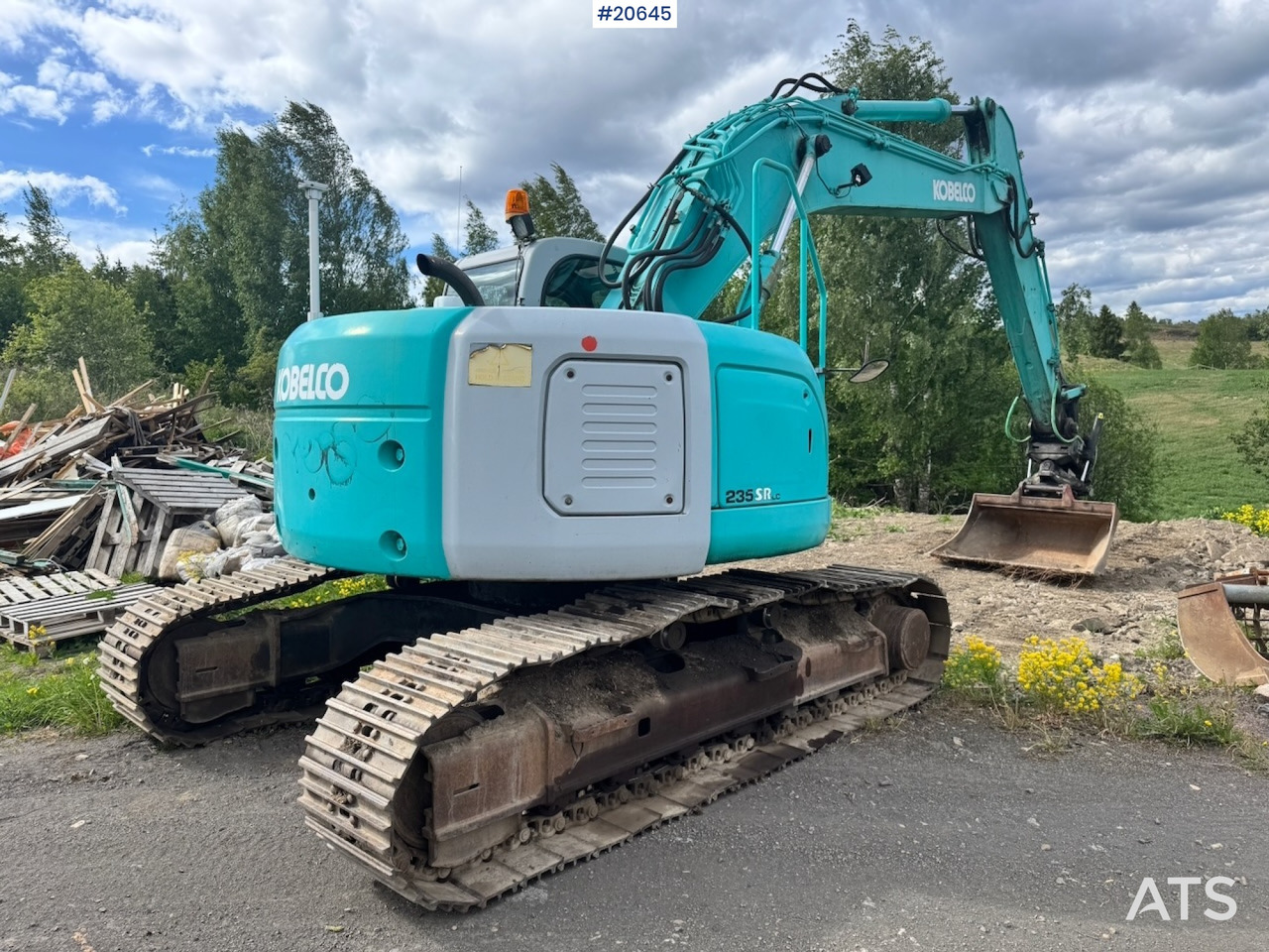 Kobelco SK235SR - Экскаватор: фото 5 Kobelco SK235SR - Экскаватор: фото 5