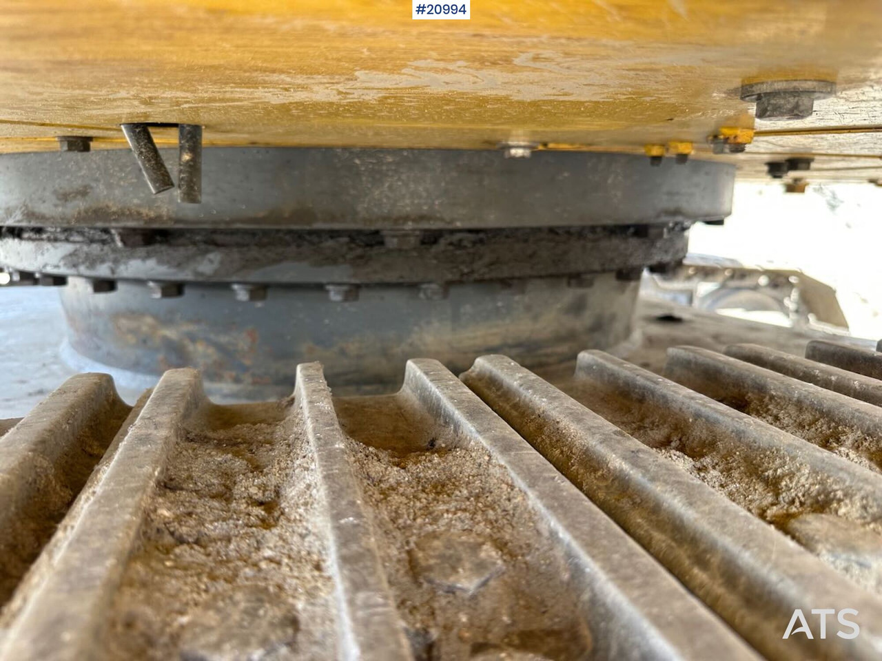 Гусеничный экскаватор Komatsu PC228USLC-10: фото 19