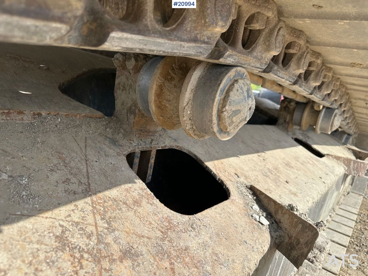 Гусеничный экскаватор Komatsu PC228USLC-10: фото 24