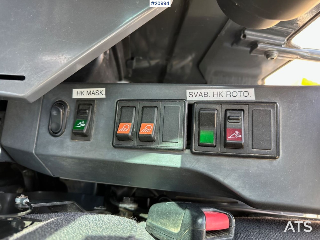 Гусеничный экскаватор Komatsu PC228USLC-10: фото 42