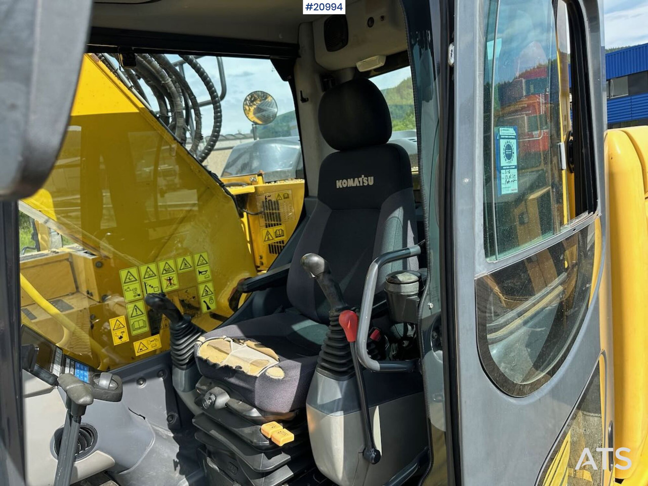 Гусеничный экскаватор Komatsu PC228USLC-10: фото 34