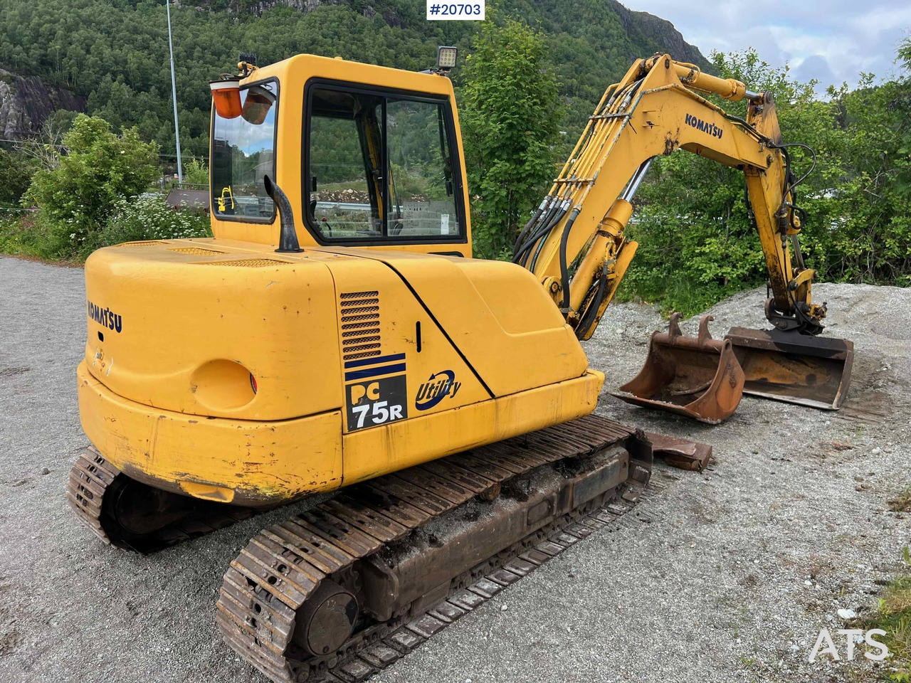 Экскаватор Komatsu PC75: фото 15