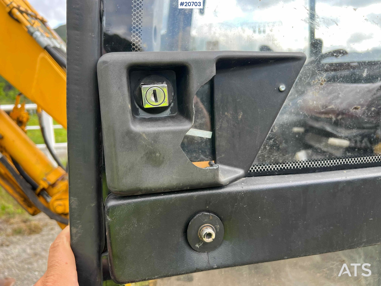Экскаватор Komatsu PC75: фото 41