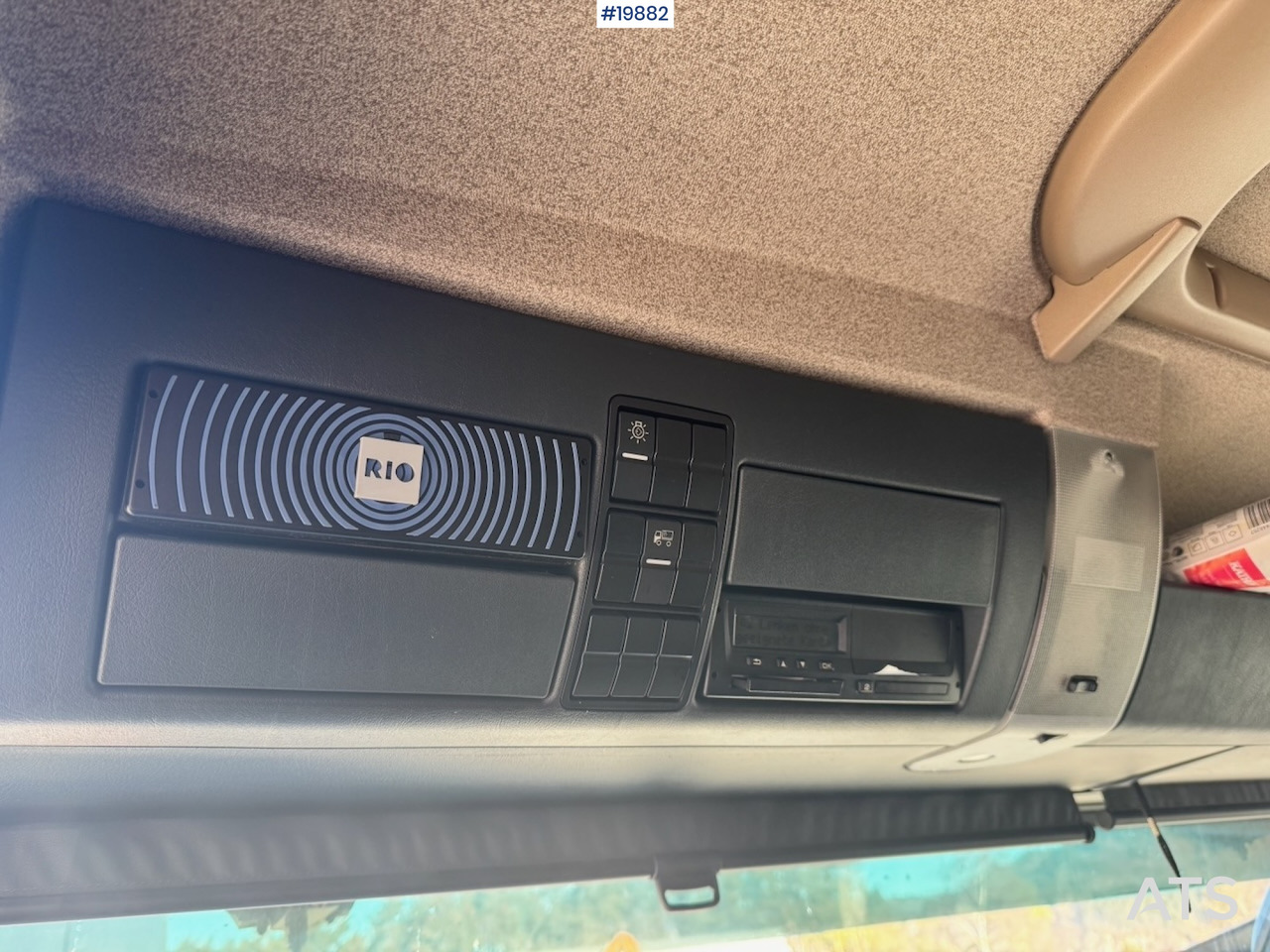 Грузовик с закрытым кузовом MAN TGM 18.290: фото 17 Грузовик с закрытым кузовом MAN TGM 18.290: фото 17