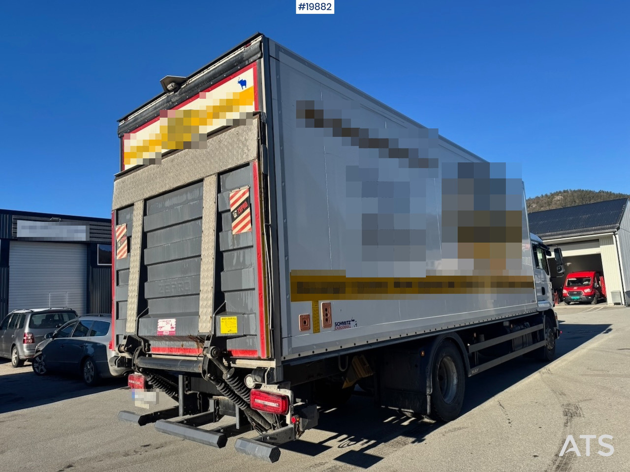 Грузовик с закрытым кузовом MAN TGM 18.290: фото 7 Грузовик с закрытым кузовом MAN TGM 18.290: фото 7