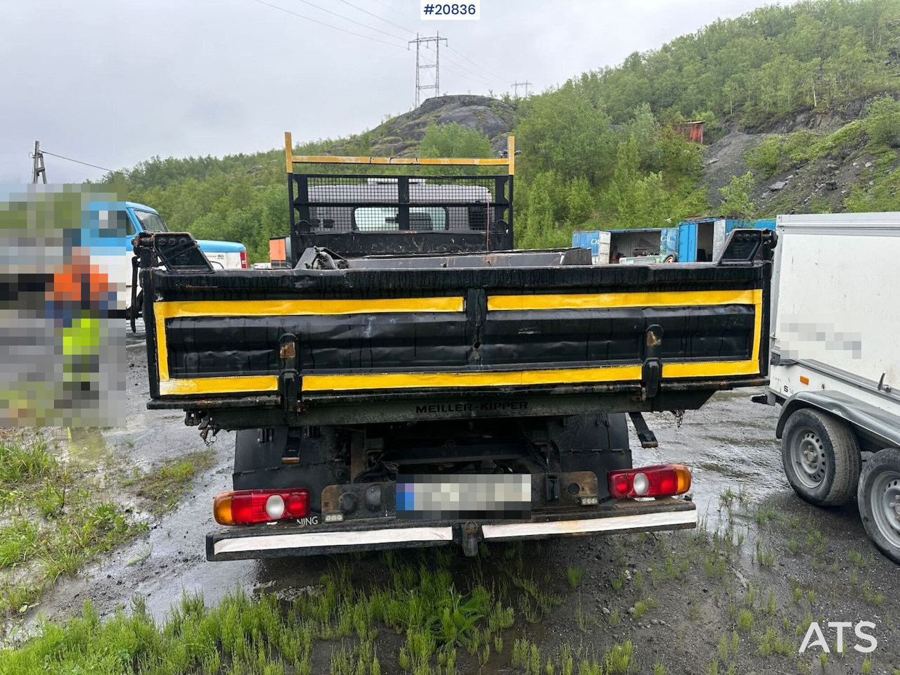 Mitsubishi Fuso - Грузовик бортовой/ Платформа: фото 4 Mitsubishi Fuso - Грузовик бортовой/ Платформа: фото 4