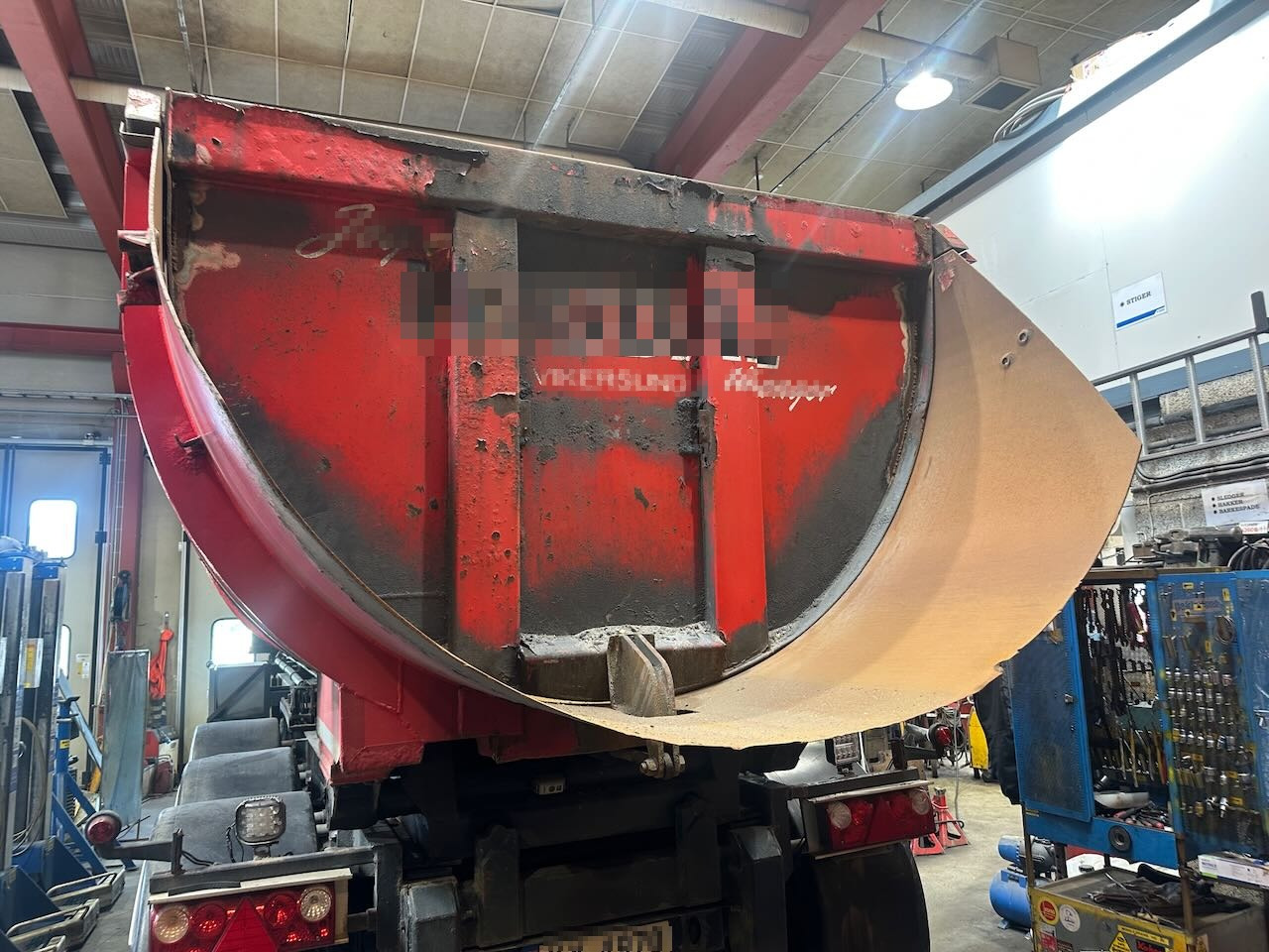 Nor-Slep SE-42 3 akslet tippsemi m/ kapellduk - Самосвальный полуприцеп: фото 4 Nor-Slep SE-42 3 akslet tippsemi m/ kapellduk - Самосвальный полуприцеп: фото 4