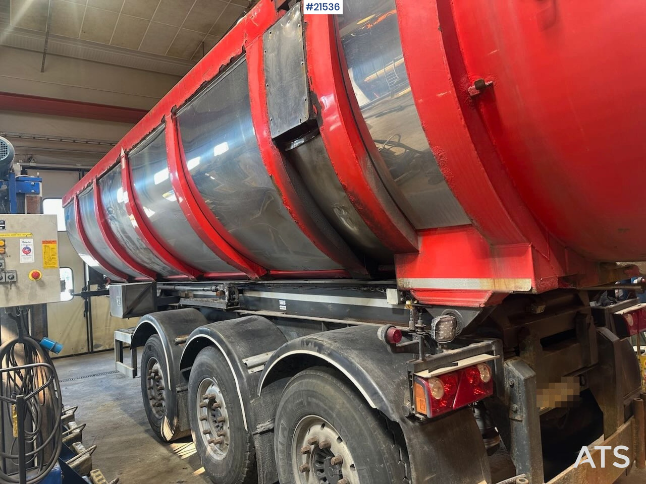 Nor-Slep SE-42 3 akslet tippsemi m/ kapellduk - Самосвальный полуприцеп: фото 3 Nor-Slep SE-42 3 akslet tippsemi m/ kapellduk - Самосвальный полуприцеп: фото 3