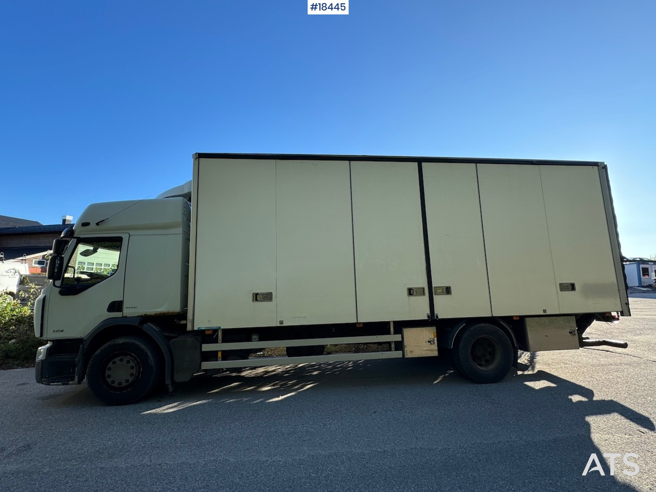 Renault Premium - Грузовик с закрытым кузовом: фото 3 Renault Premium - Грузовик с закрытым кузовом: фото 3