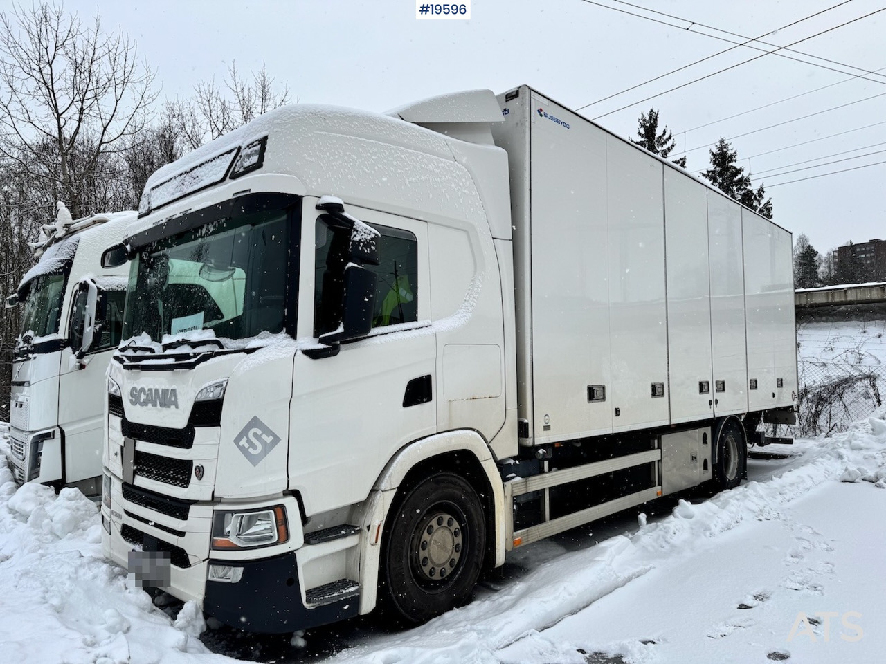 Scania G320 - Грузовик с закрытым кузовом: фото 2 Scania G320 - Грузовик с закрытым кузовом: фото 2