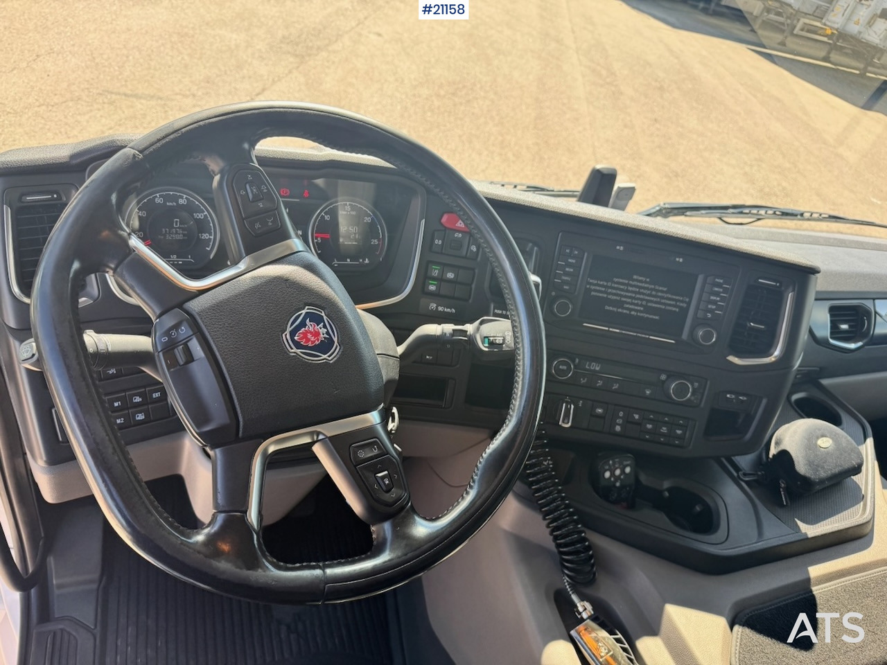 Грузовик с закрытым кузовом Scania P360: фото 39