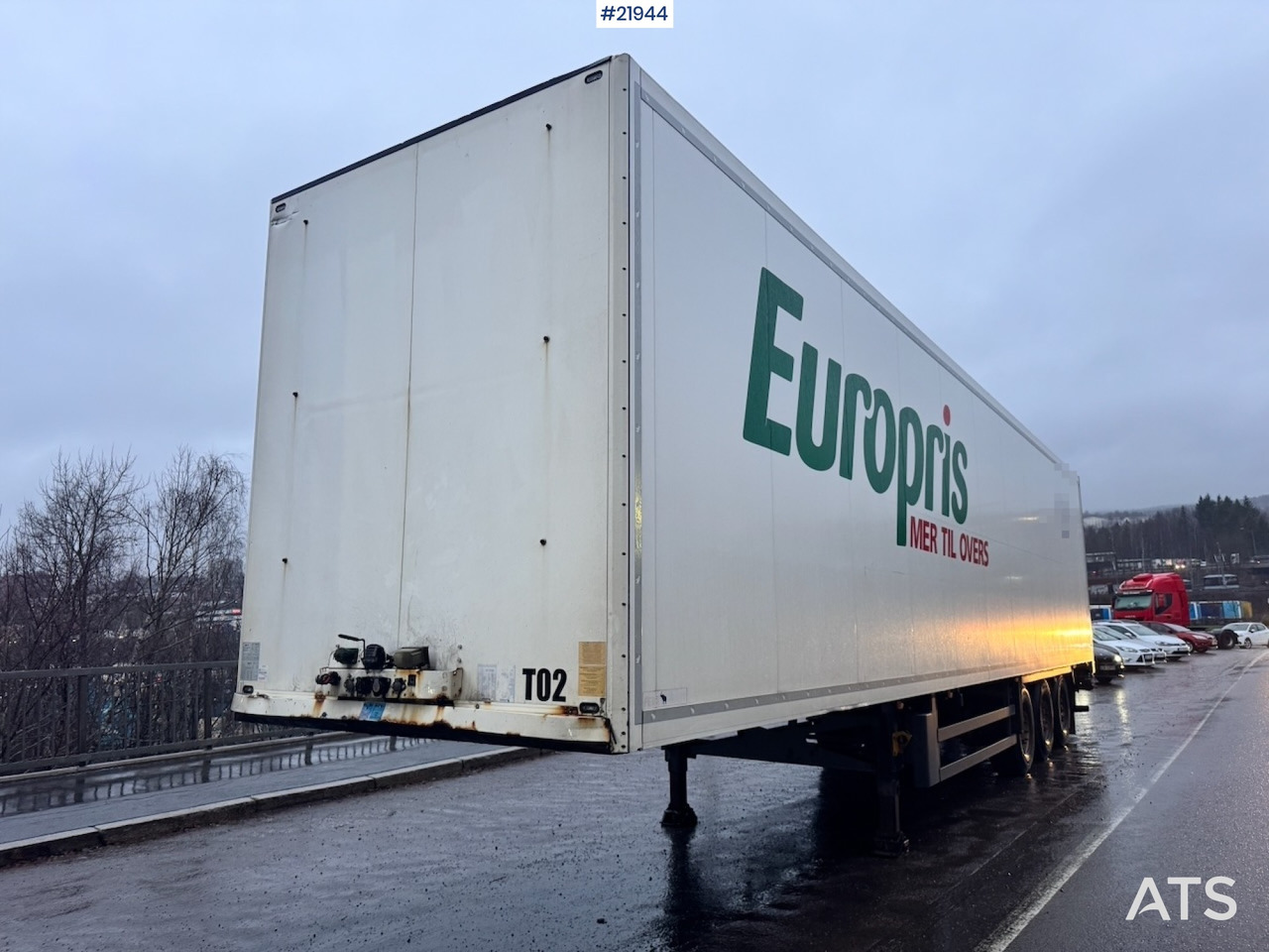 Schmitz Skapsemi - Полуприцеп-фургон: фото 3 Schmitz Skapsemi - Полуприцеп-фургон: фото 3