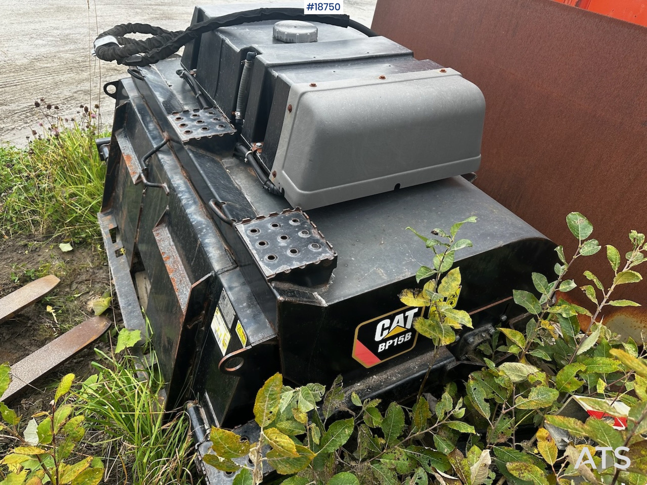 Caterpillar BP15B - Строительная техника: фото 2 Caterpillar BP15B - Строительная техника: фото 2