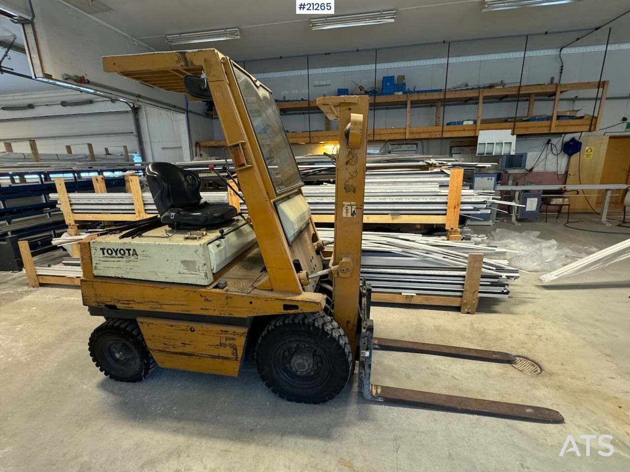 Toyota 3FB25 - Электропогрузчик: фото 2 Toyota 3FB25 - Электропогрузчик: фото 2