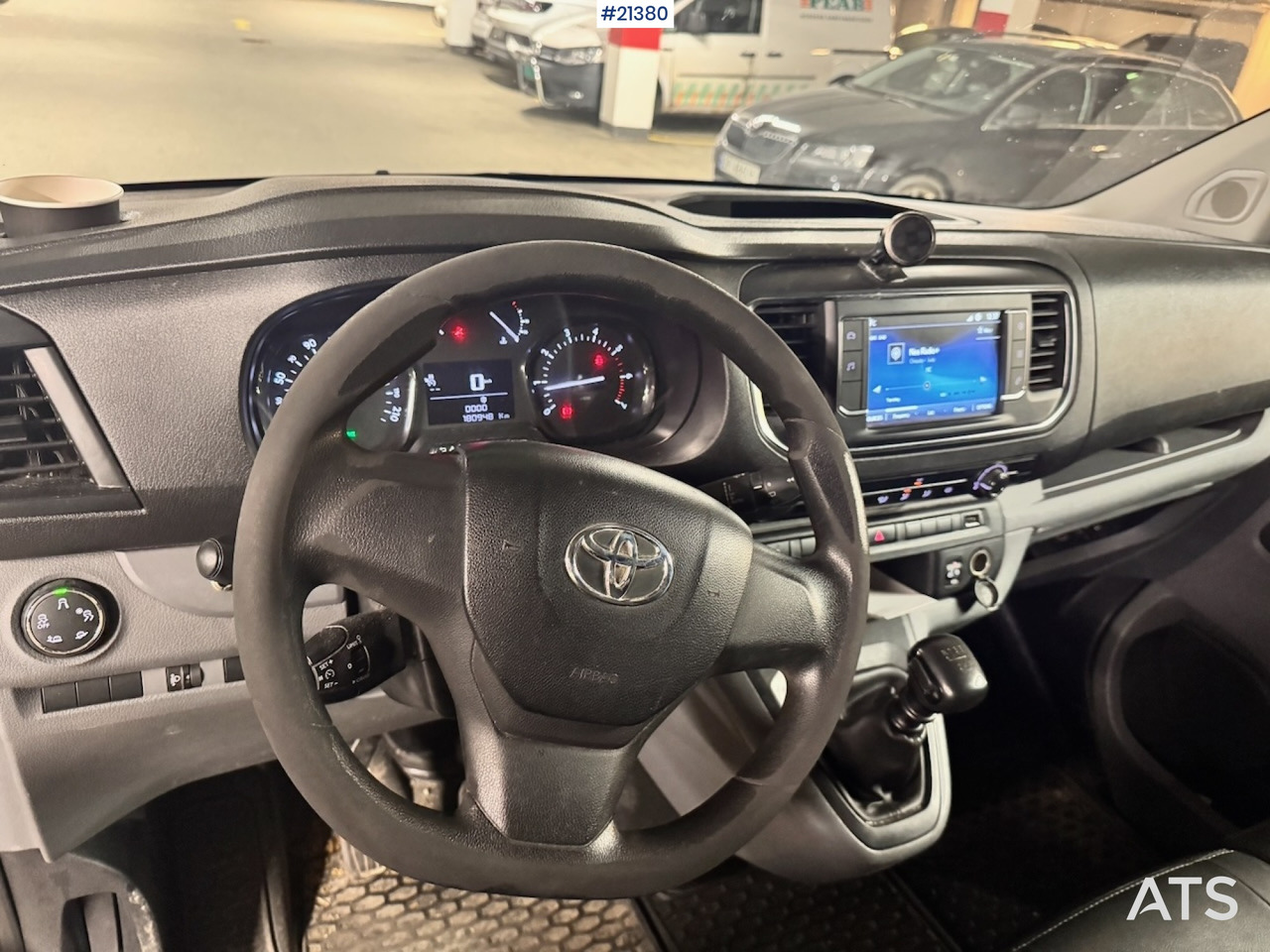 Цельнометаллический фургон Toyota proace: фото 27 Цельнометаллический фургон Toyota proace: фото 27