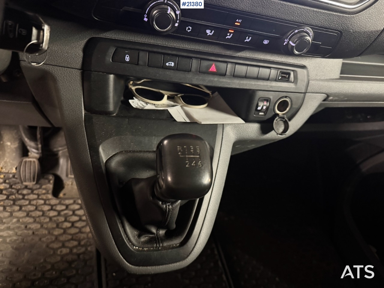 Цельнометаллический фургон Toyota proace: фото 25 Цельнометаллический фургон Toyota proace: фото 25