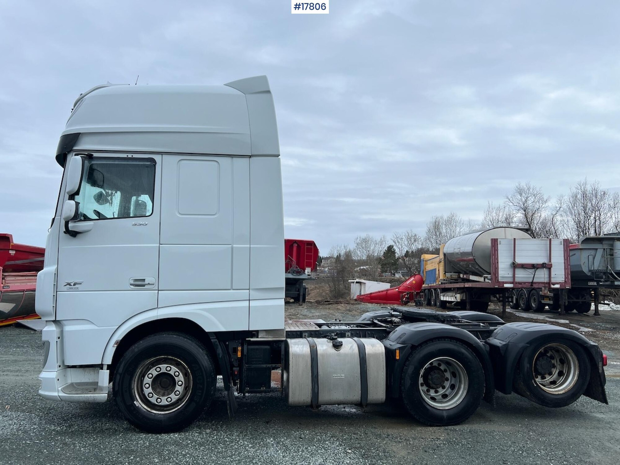 DAF XF 530 - Тягач: фото 2 DAF XF 530 - Тягач: фото 2