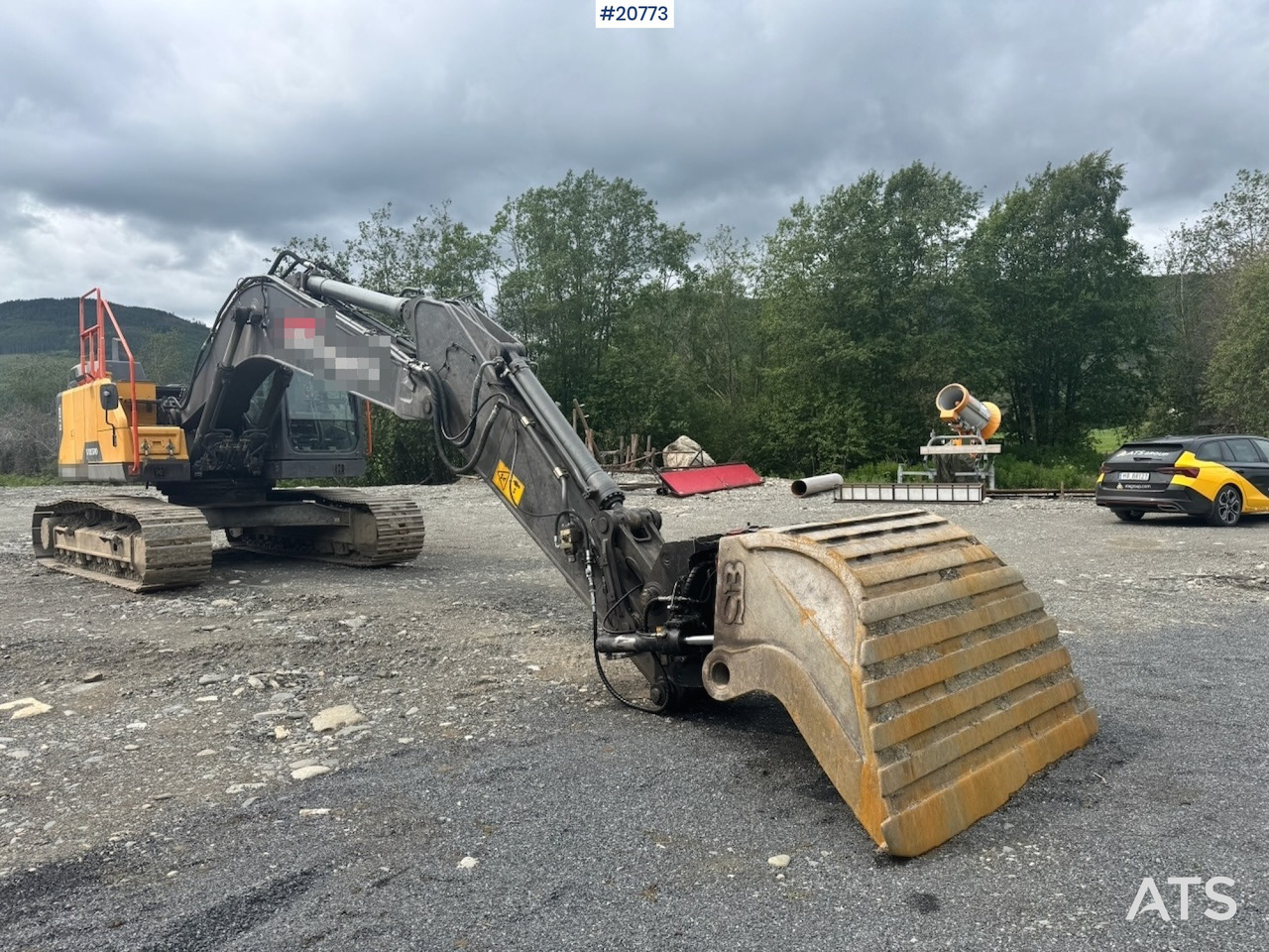 Гусеничный экскаватор Volvo EC220EL: фото 10