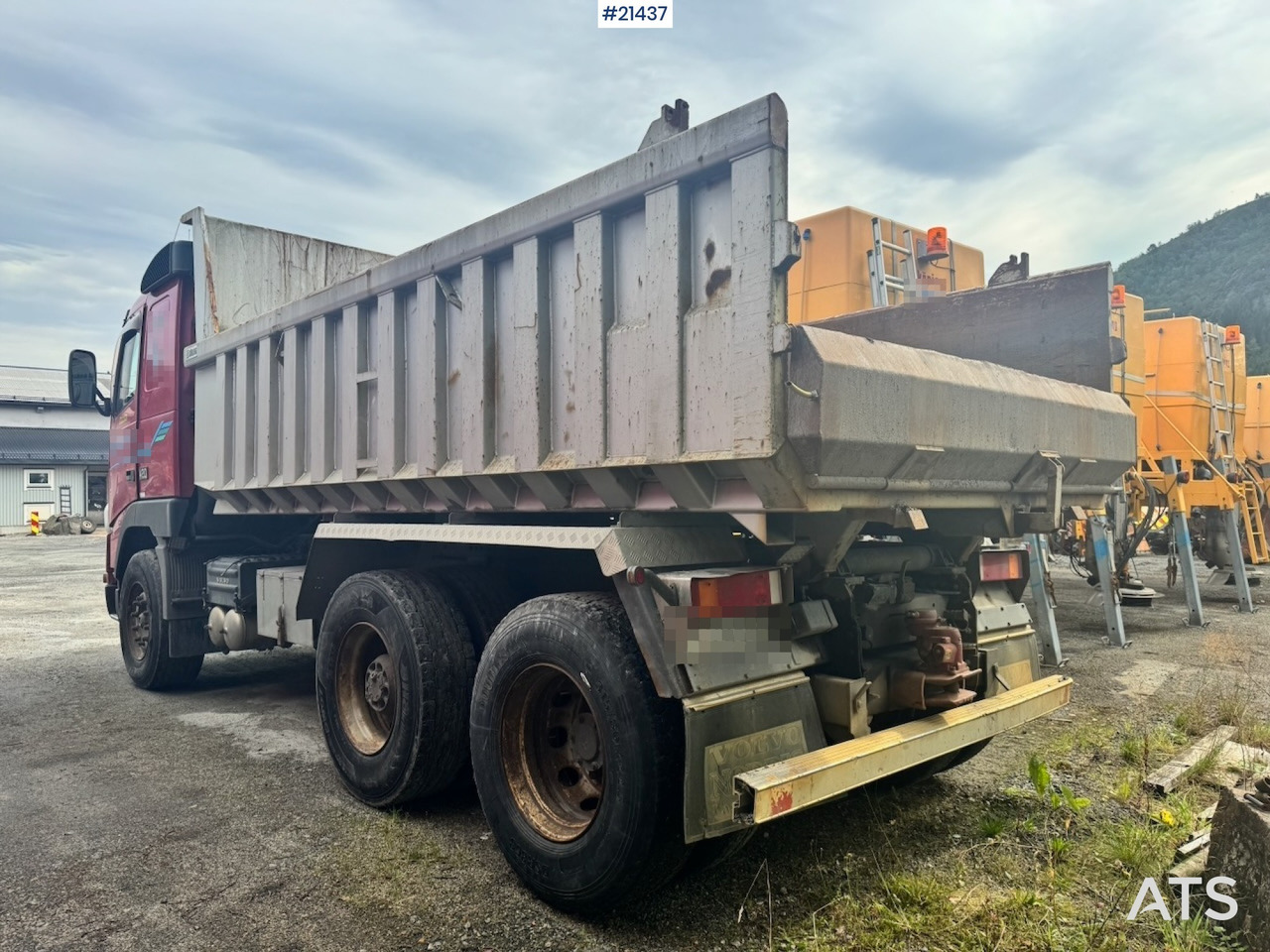 Volvo FH12 420 - Самосвал: фото 3 Volvo FH12 420 - Самосвал: фото 3