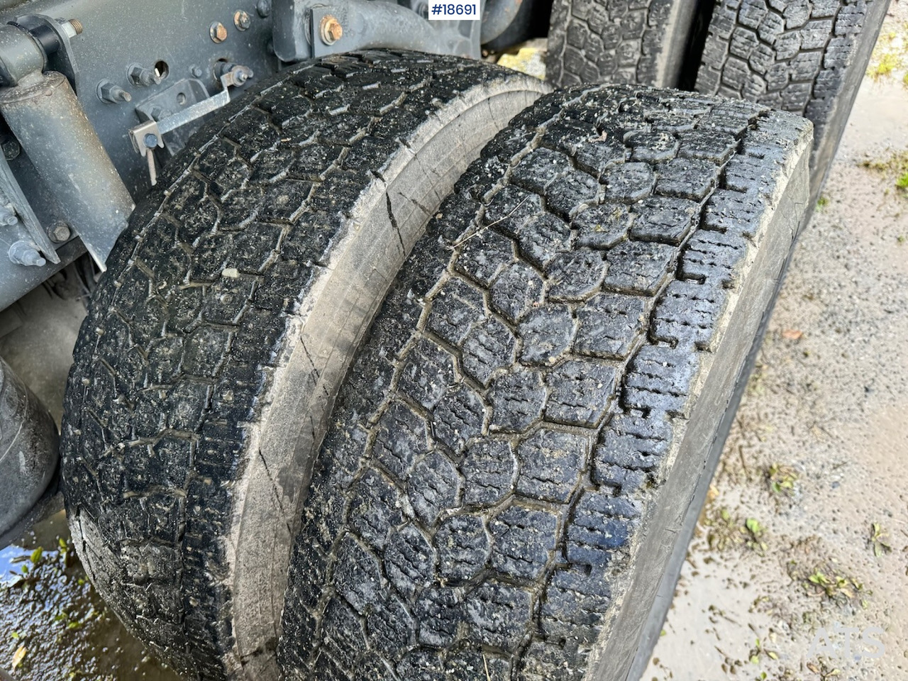 Самосвал Volvo FH650: фото 13