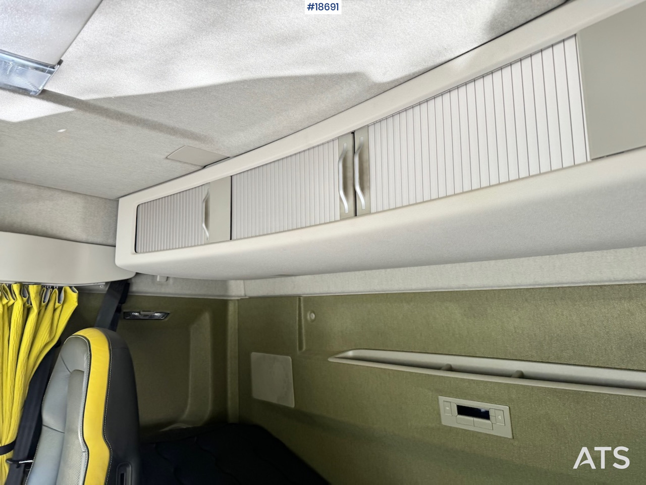 Самосвал Volvo FH650: фото 36