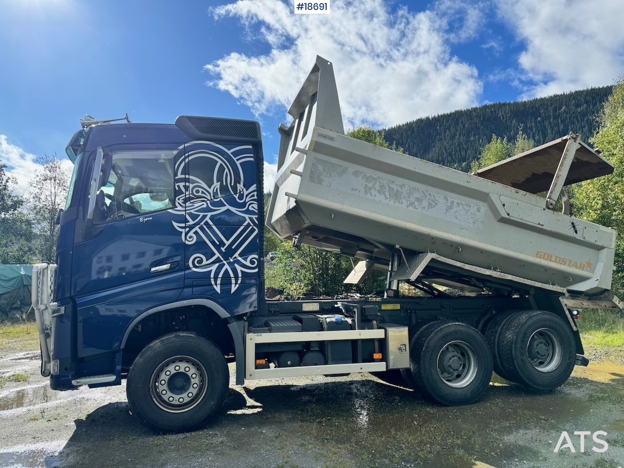 Самосвал Volvo FH650: фото 6