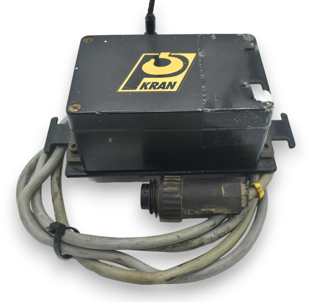Receiver with cable and antenna Scanreco RC400 - Запчасти для Кранов-манипуляторов: фото 4 Receiver with cable and antenna Scanreco RC400 - Запчасти для Кранов-манипуляторов: фото 4