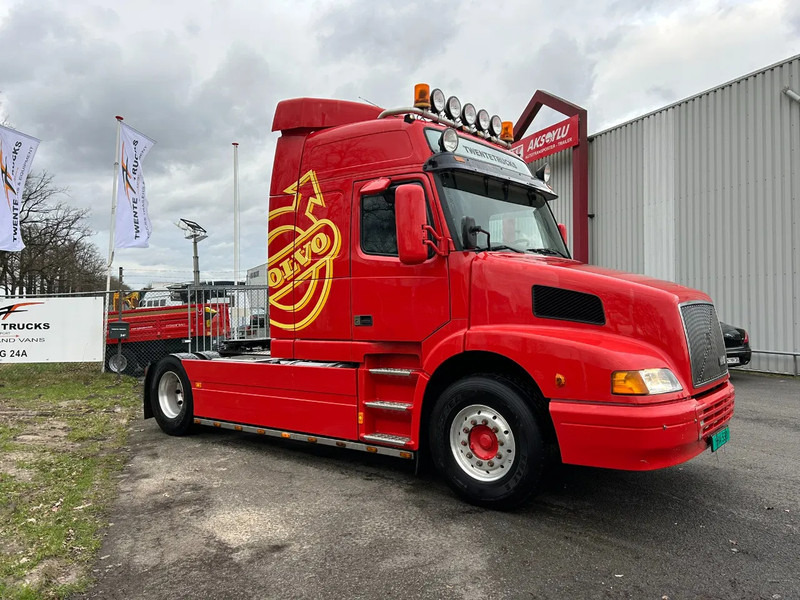 Volvo NH 12.460 4X2 460PK Globetrotter/ Manuel Gearbox / NL Truck - Тягач: фото 3 Volvo NH 12.460 4X2 460PK Globetrotter/ Manuel Gearbox / NL Truck - Тягач: фото 3