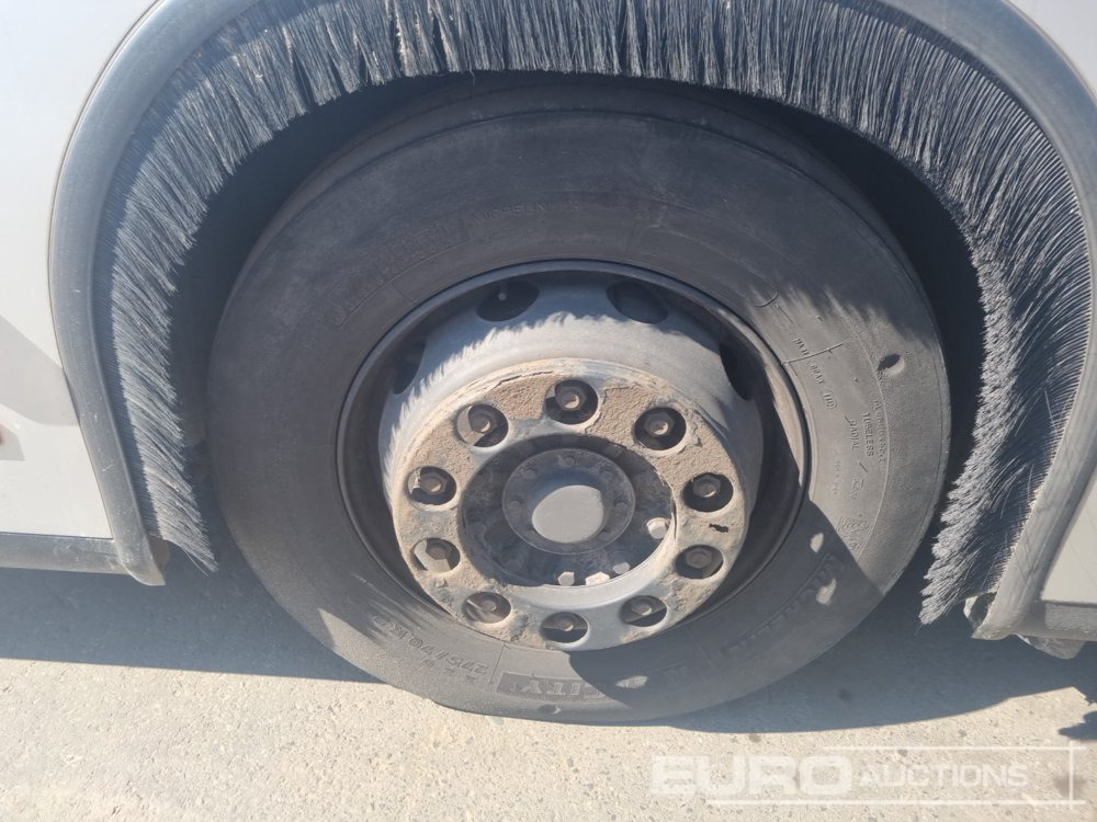 Сочленённый автобус 2001 Mercedes Benz CITARO 0 530G: фото 9 Сочленённый автобус 2001 Mercedes Benz CITARO 0 530G: фото 9