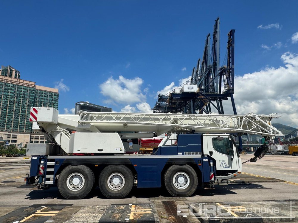2010 Liebherr LTM1050-3.1 - Мобильный кран: фото 2 2010 Liebherr LTM1050-3.1 - Мобильный кран: фото 2