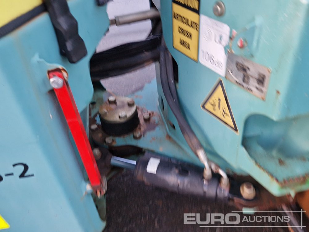 Каток 2011 Ammann AV26-2: фото 16